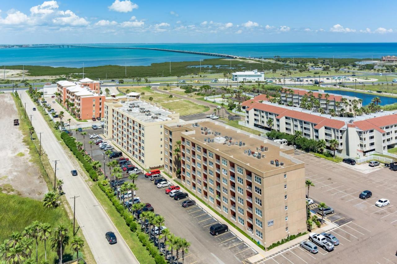 Charming 1 Bedroom, 3 Minute Walk To The Beach Condo Саут-Падре-Айленд Екстер'єр фото